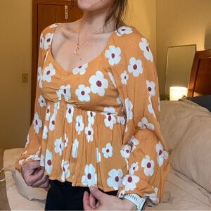 Orange and white floral blouse with a boho vibe #cottagecore
